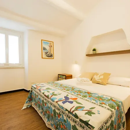Joivy Brand New 1-bedroom Flat With Balcony Next To The Bay Of Silence