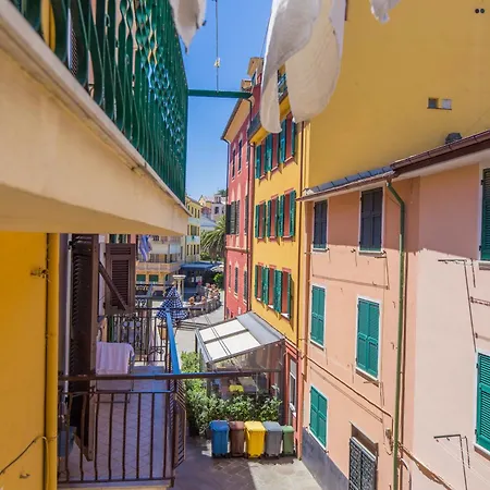Joivy Brand New 1-bedroom Flat With Balcony Next To The Bay Of Silence Διαμέρισμα Σέστρι Λεβάντε