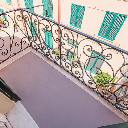 Joivy Brand New 1-bedroom Flat With Balcony Next To The Bay Of Silence Διαμέρισμα *